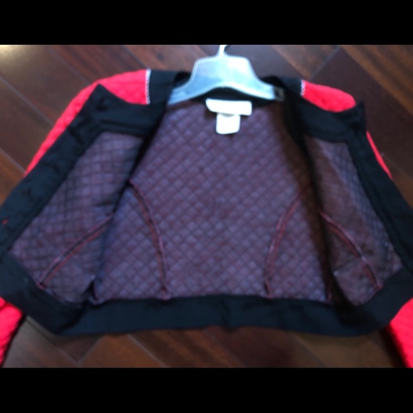 Women’s Cropped Jacket - Picture 3 of 4